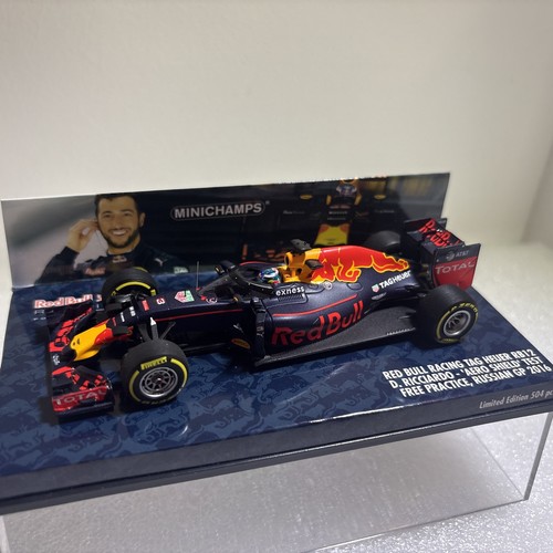 Minichamps red bull - 1:43, /